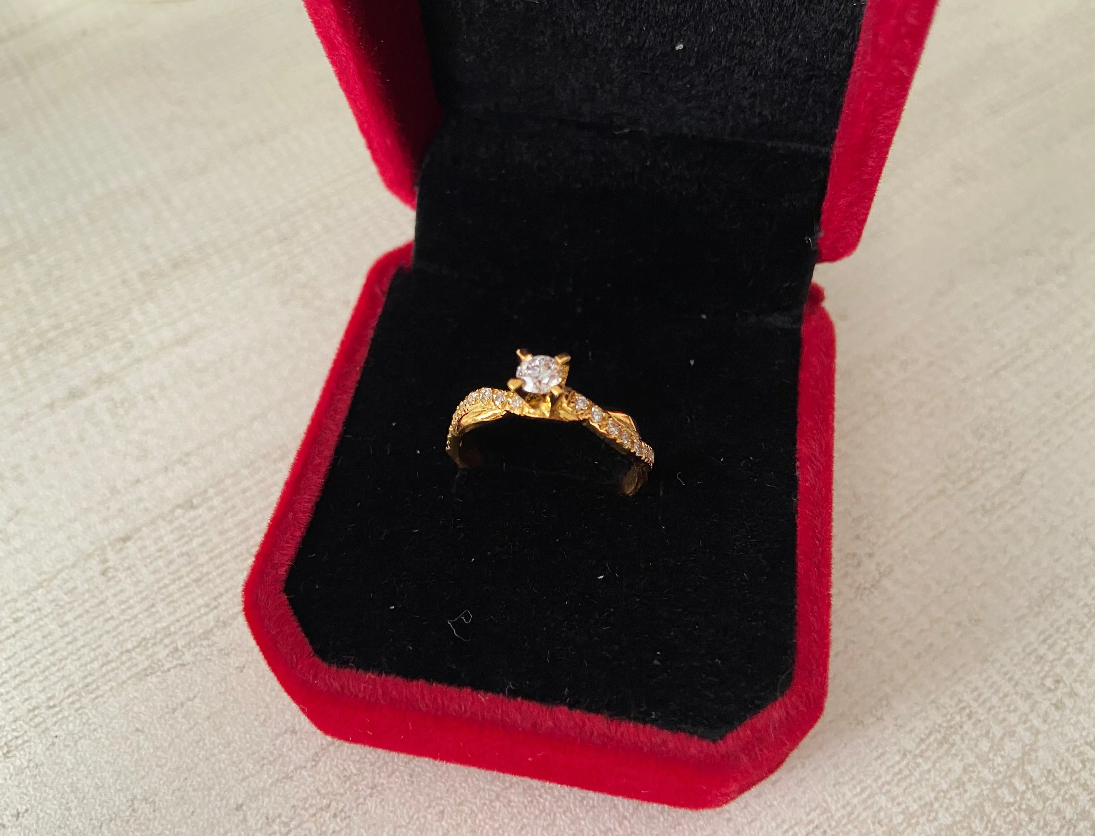 .20ct Diamond Intertwined Engagement Ring, 18K Gold, Ladies’ Ring, Anniversary or Birthday Gift