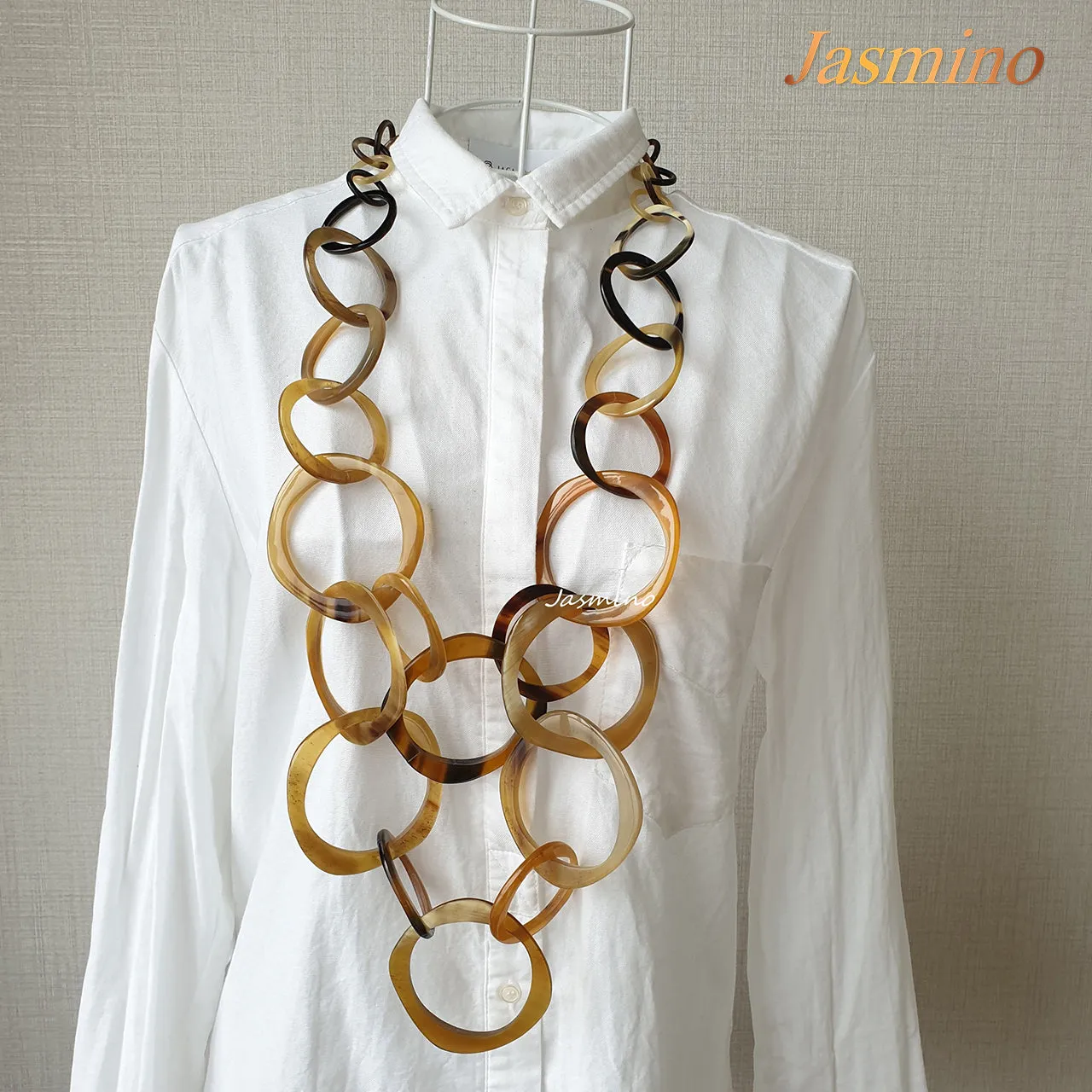 Charming Horn Necklace J17538, Made by Natural Buffalo Horn
