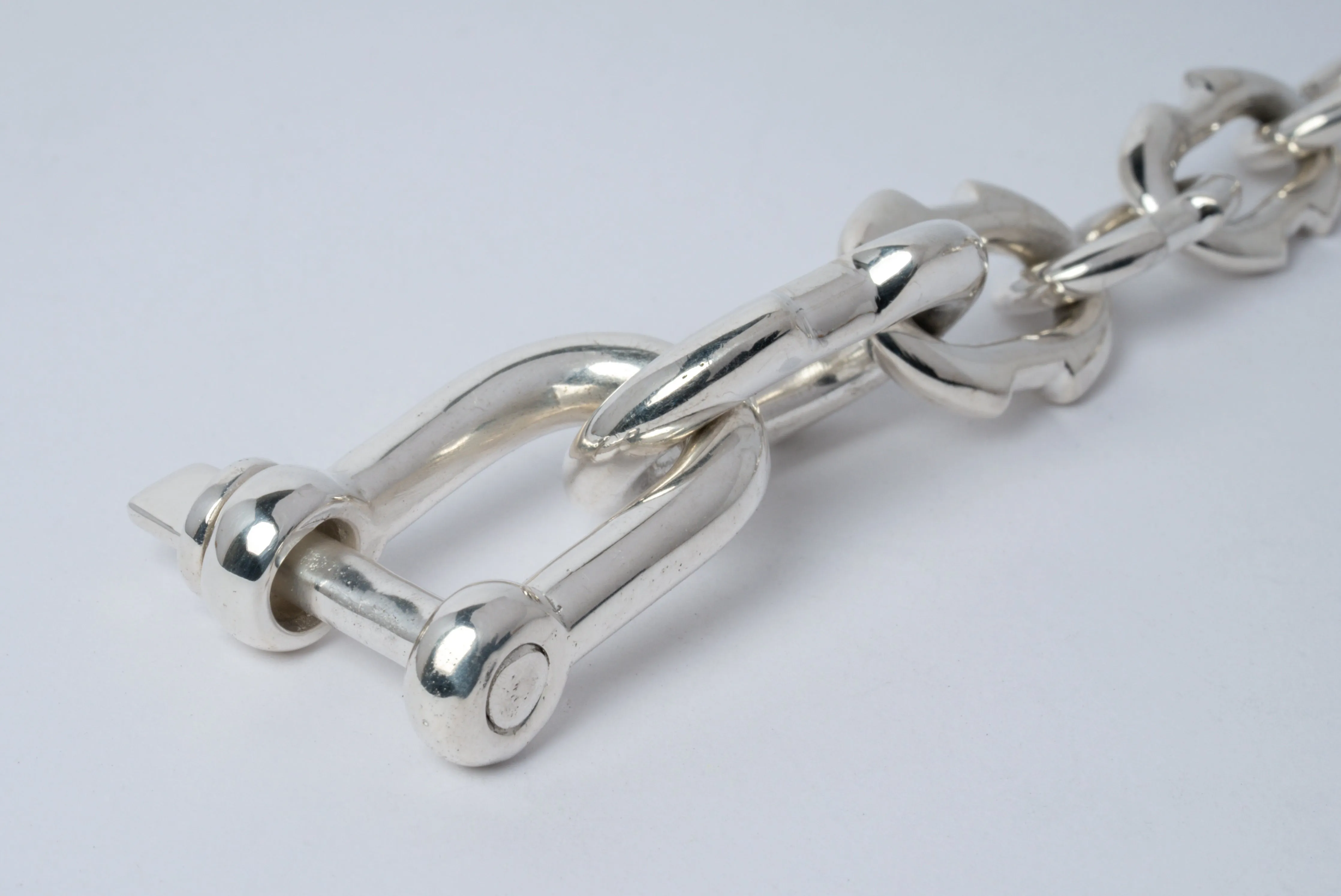 Grade Chain Charm Choker (45cm, Deco Links, PA)