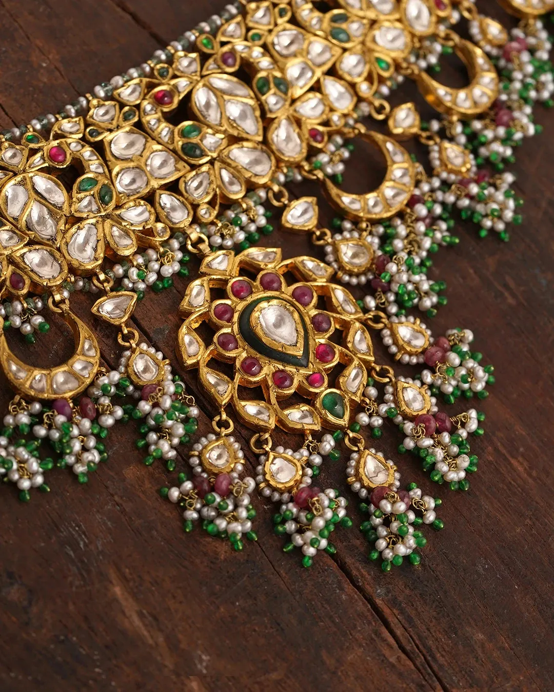 Kuhu Necklace