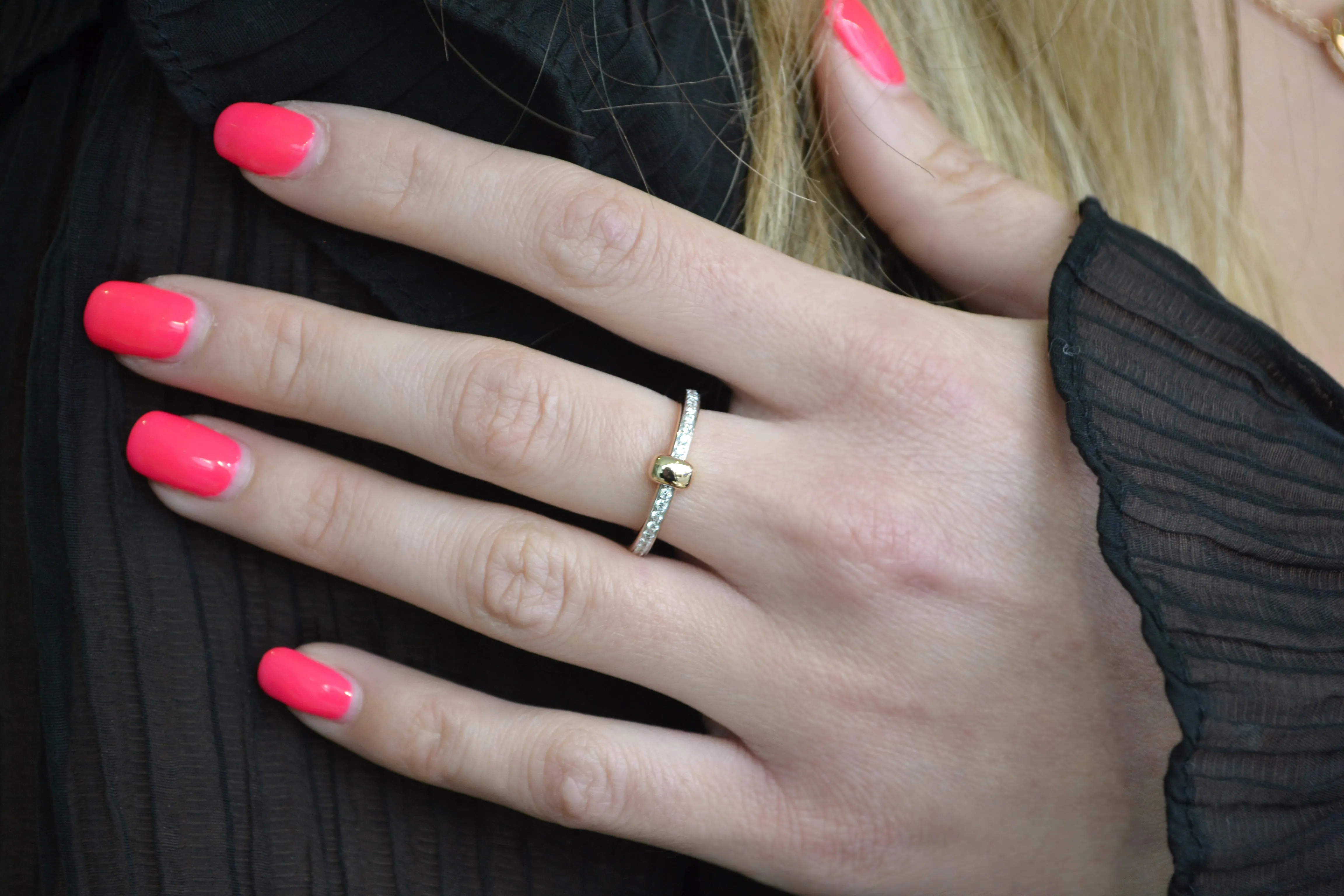 Pomellato - Together - Ring with Diamonds, 18k Rose Gold