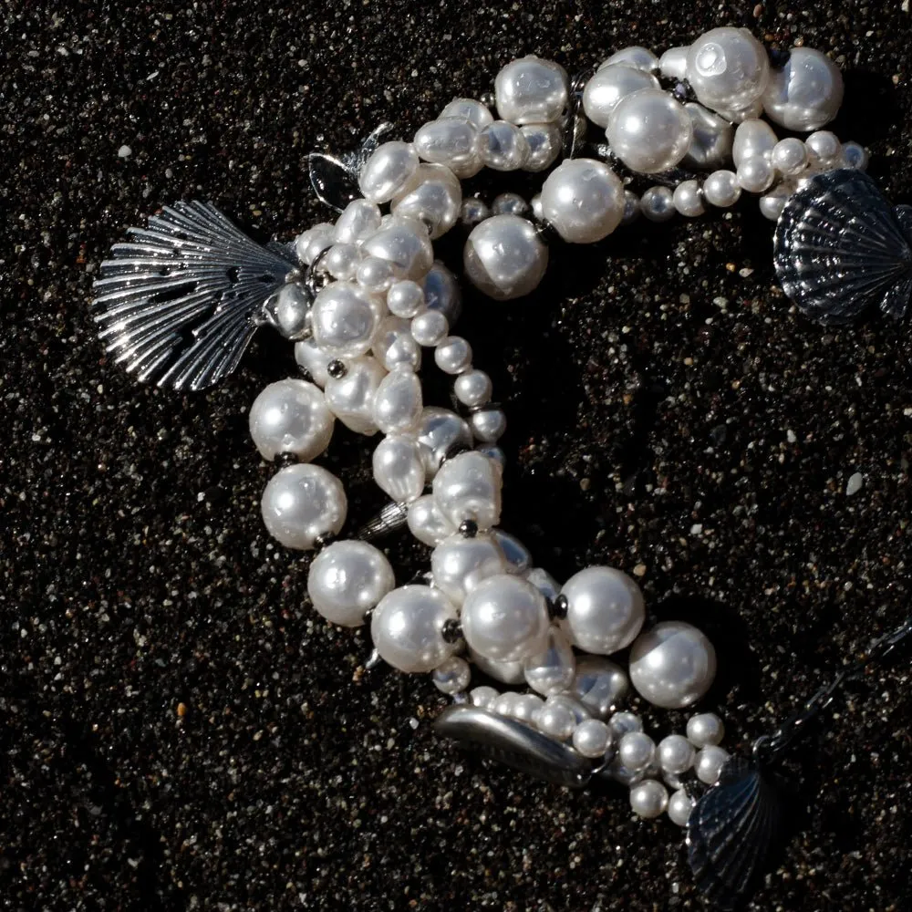 Siren necklace