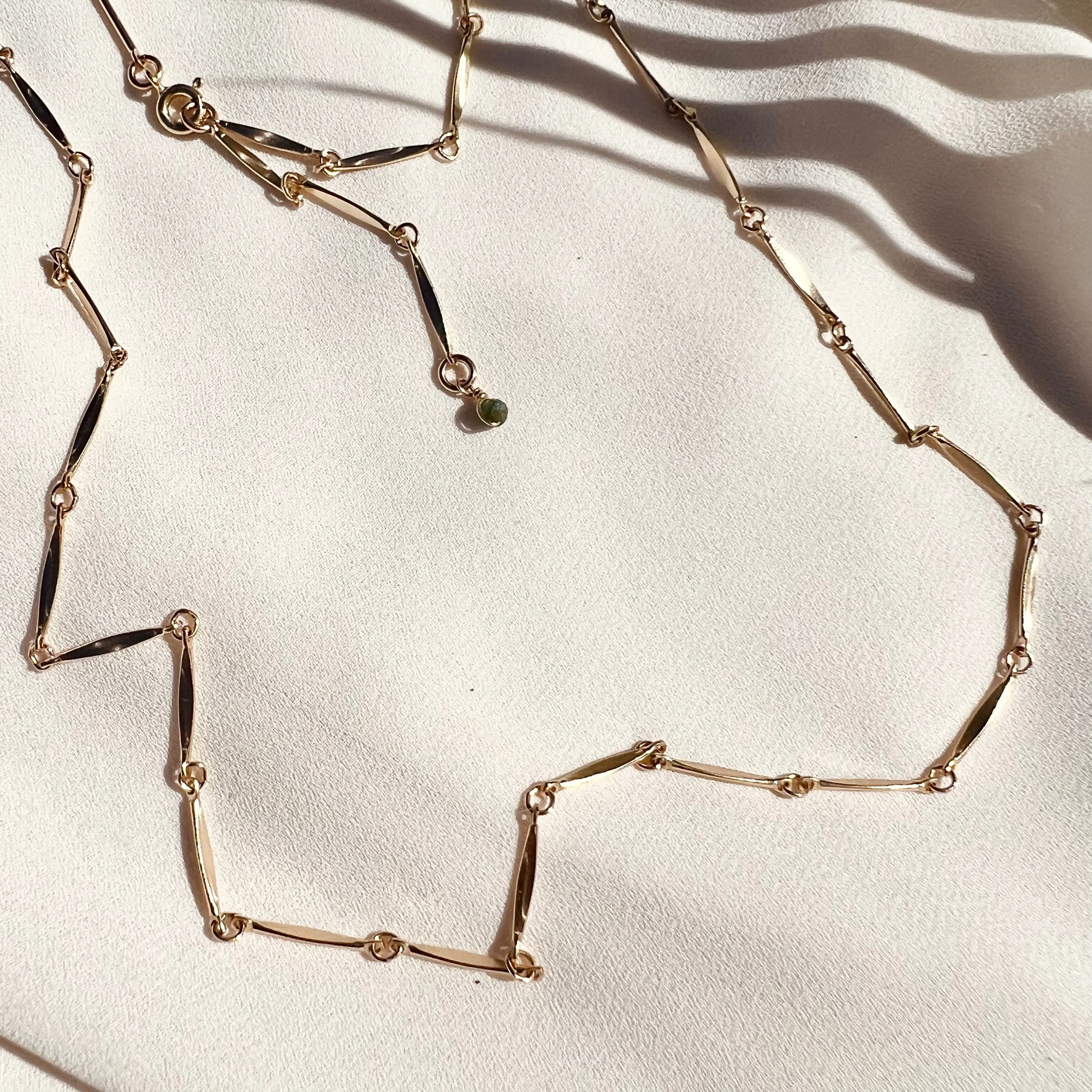 ZAHARA CHAIN NECKLACE